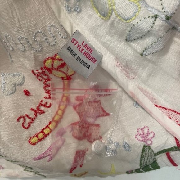 La Vie Style House One-Size Caftan Embroidered. - Picture 4 of 5